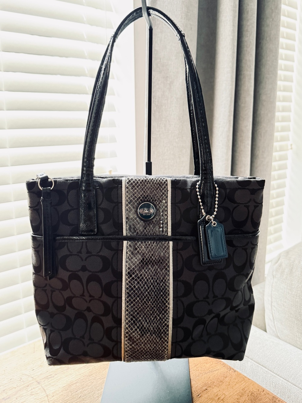Coach Black Signature C Jacquard Python Snake Stripe Medium Tote Shoulder Bag F2